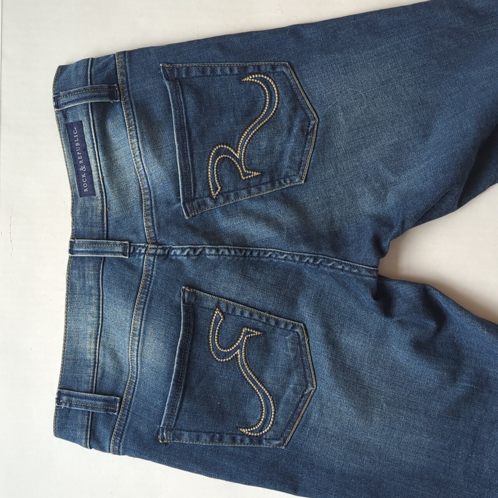 Rock & Republic Berlin Distressed Denim Jeans 8M Blue Pockets - Picture 12 of 16